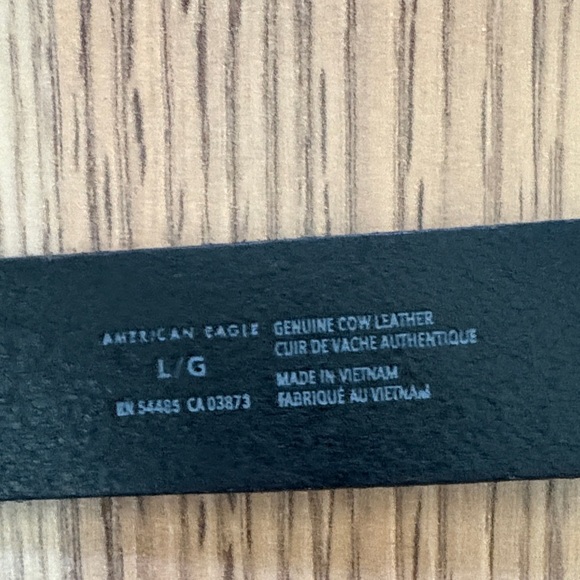 American Eagle Outfitters Black Belt with Gold Accents - Picture 2 of 5